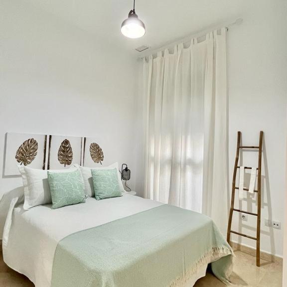 Apartamento Las Tres Lunas Sanlucar de Barrameda Exterior photo